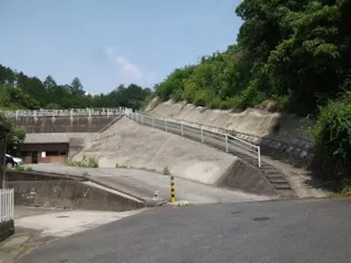 津山霊苑