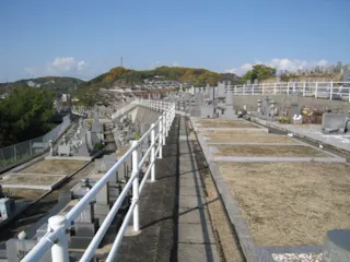 連島台霊苑