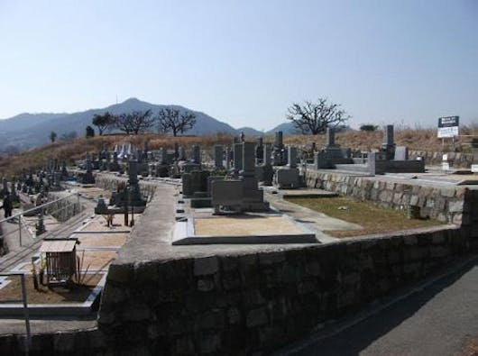 初村墓地(新庄墓地)