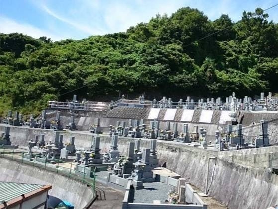 美しい瀬戸内 広島市 廿日市が見渡せます♪ 未使用 墓地 墓所 霊苑 ユーアイベルモニーで購入 購入価格1,005,000円を半額以下の50万円出品 瀬戸内墓苑(呉市)の費用・販売中区画・口コミ【いいお墓】