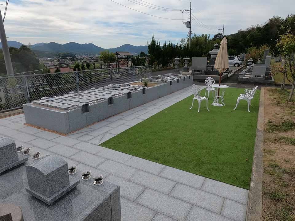 志和聖地霊苑 樹木葬・永代供養墓 さくらとオリーブ(広島県東広島市)の