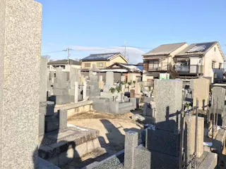 善法墓地