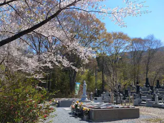 大圓寺自由墓苑