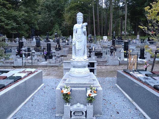 大圓寺自由墓苑