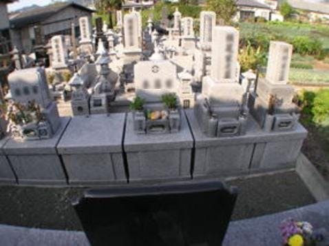 富岡東墓地
