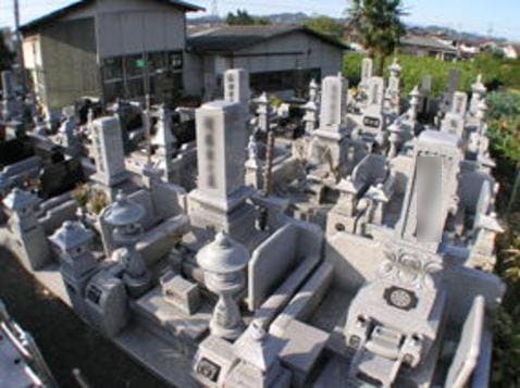 富岡東墓地