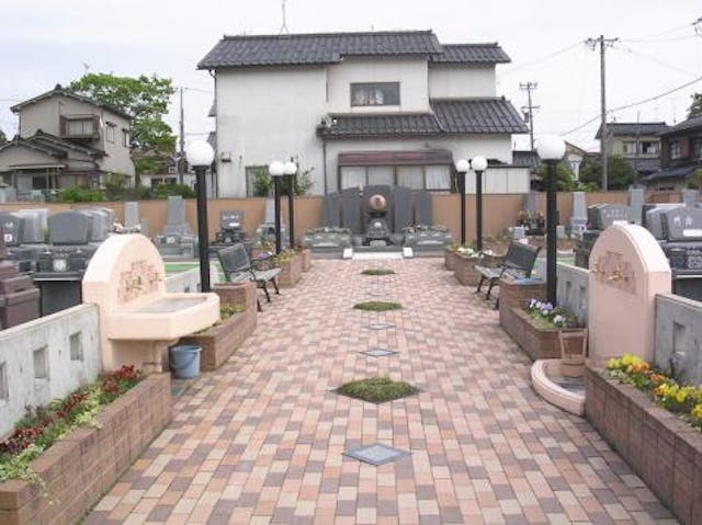 フローラルガーデン寺町