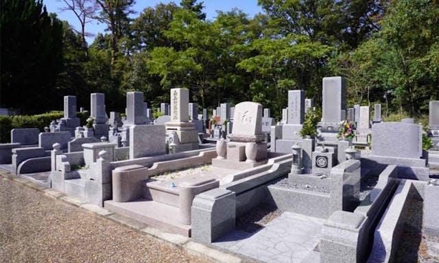 池田市営 五月山霊園