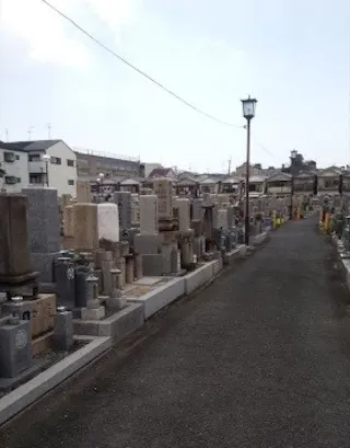 岩田墓地