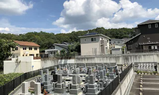 下ノ池墓地