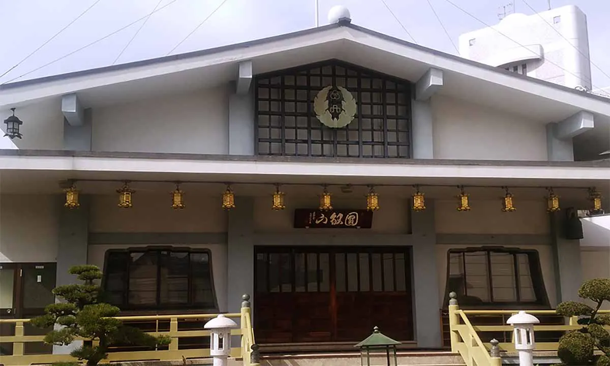 大通寺墓苑 本堂