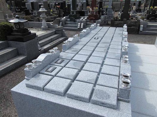 専修寺 関東別院(都市型樹木葬)