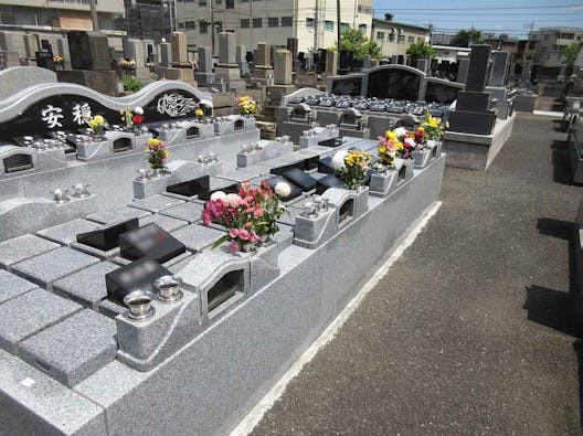 専修寺 関東別院(都市型樹木葬)