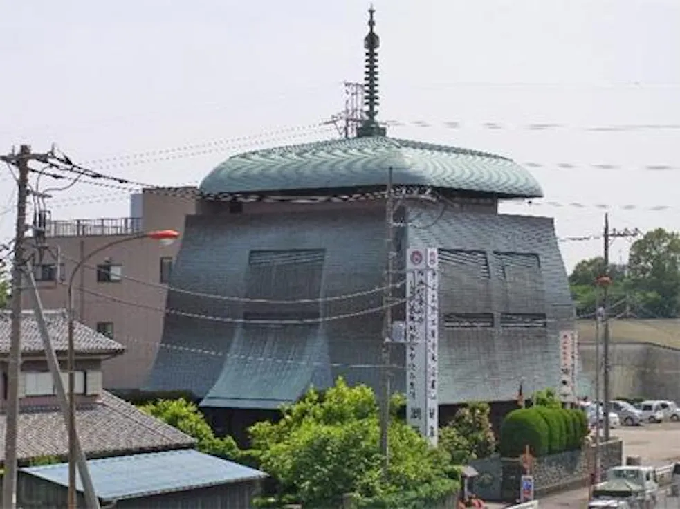 聞乗寺 御堂内墓地(吉野原駅)の霊園