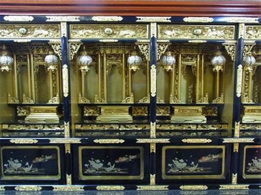 聞乗寺 御堂内墓地