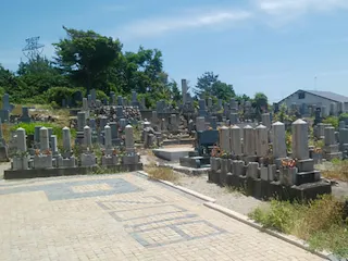 米谷墓地