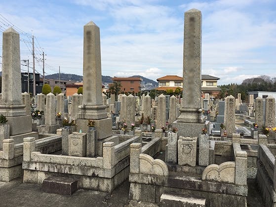 加茂共同墓地
