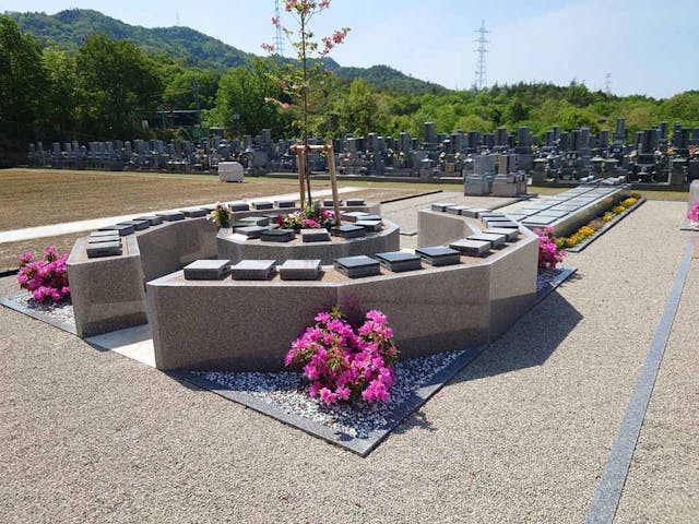 薬師院沼田墓苑