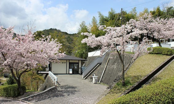 阿弥陀堂三滝公園墓地