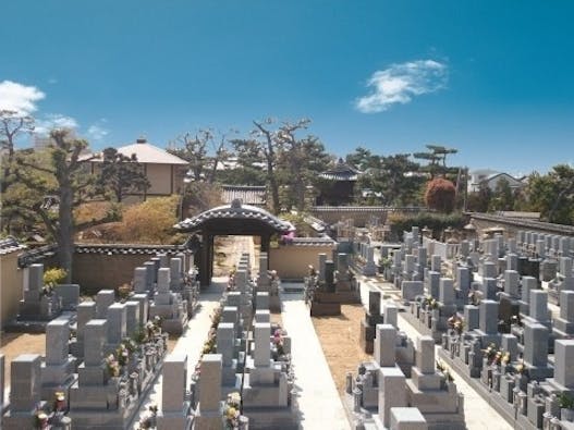 徳泉寺墓苑 (一般墓・永代供養墓)