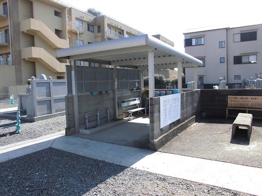 西光寺 久貝墓地