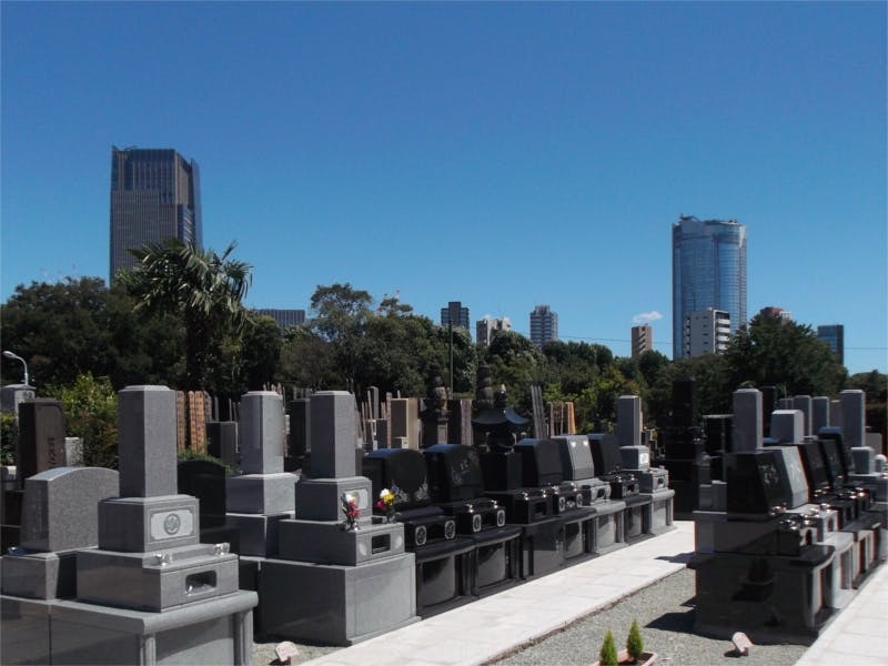 青山墓苑