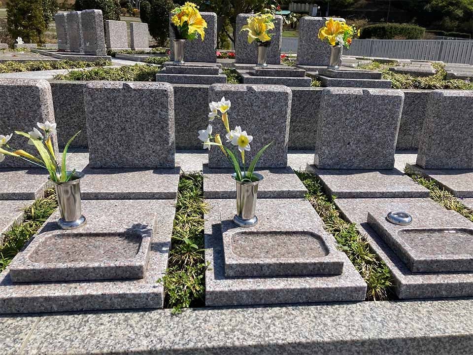 南箱根墓苑