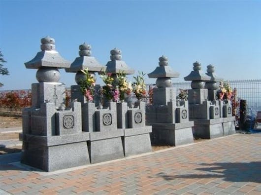 五月山緑地霊園 永代供養墓
