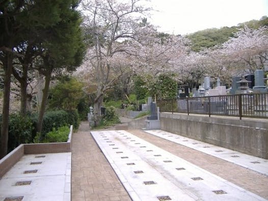 祥雲寺桜台墓苑