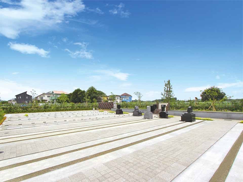 霊源寺墓苑 陽向の里