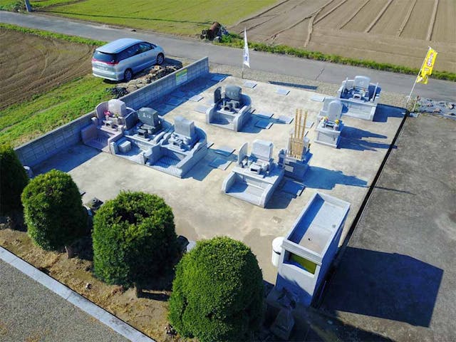 伊勢崎西共同墓地