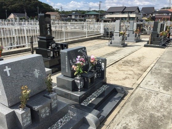 泉徳寺霊園（いずみ霊園）
