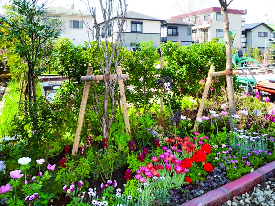 本郷赤門前霊園