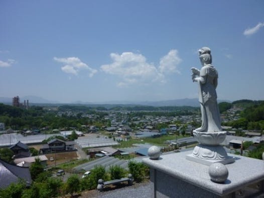 大忠院墓地