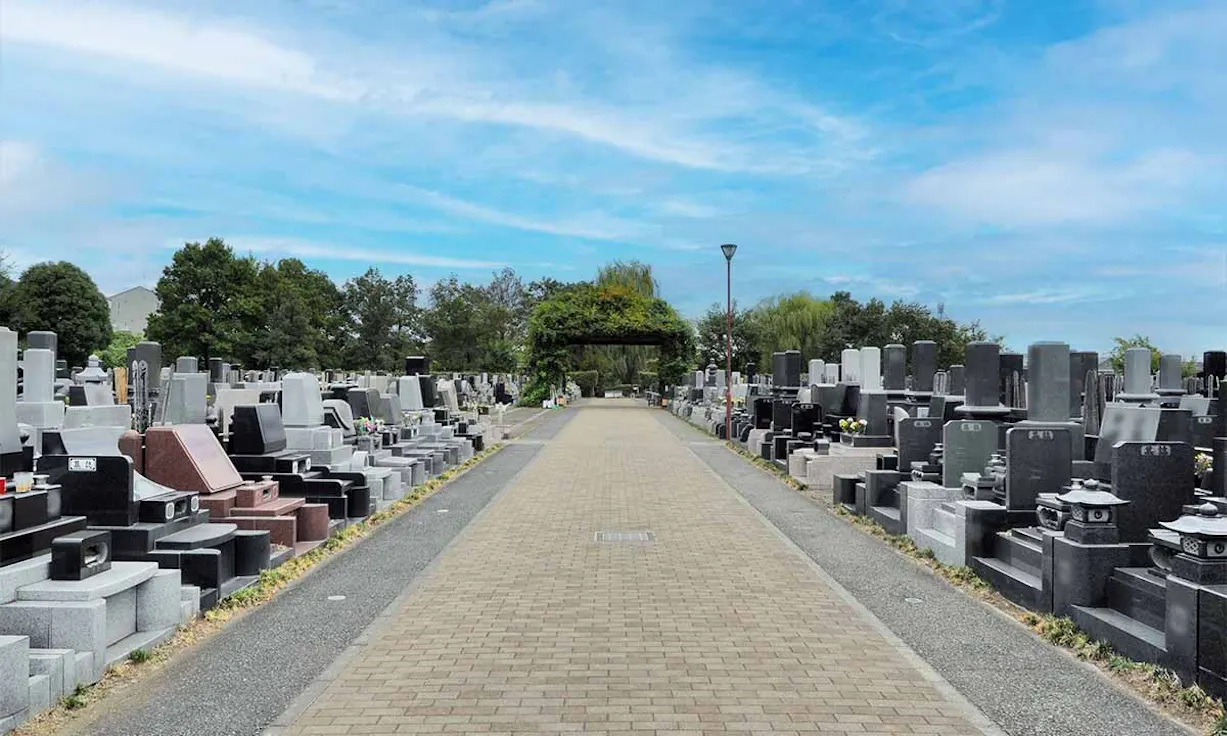新埼玉霊園(上尾市)(吉野原駅)の霊園