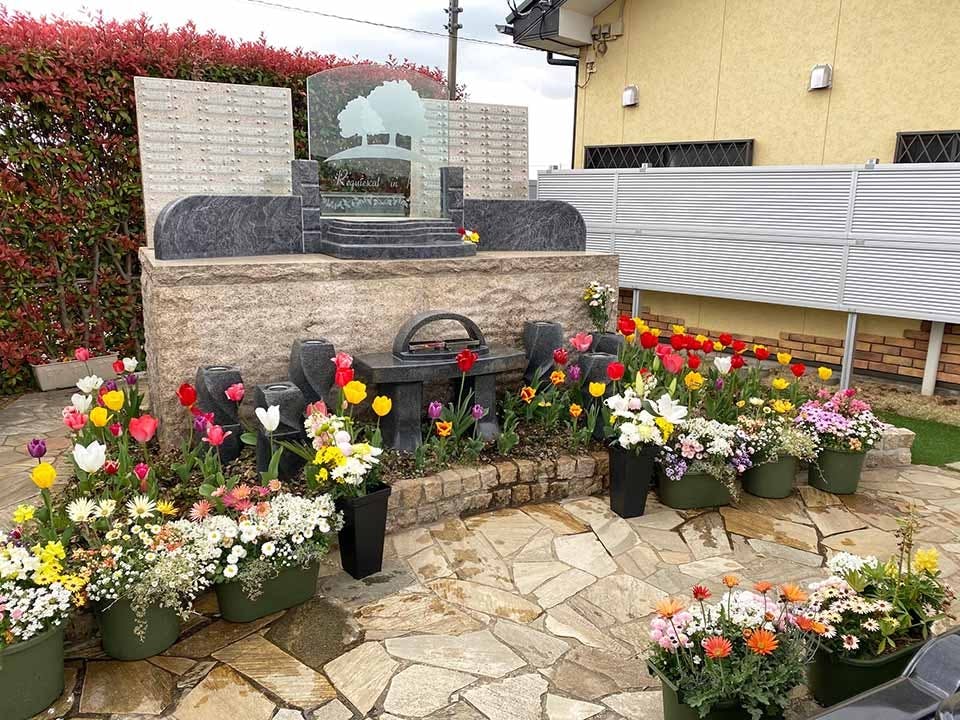 うらわ秋ヶ瀬霊園 「永遠の絆」永代供養墓の画像
