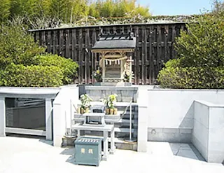 稲足神社神道霊園「納骨堂」