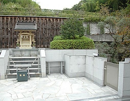 稲足神社神道霊園「納骨堂」