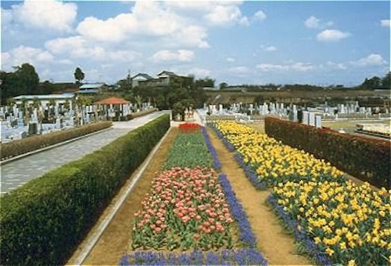 伊奈聖地霊園 永代供養墓「縁の丘」・自然葬墓「四季のやすら樹」