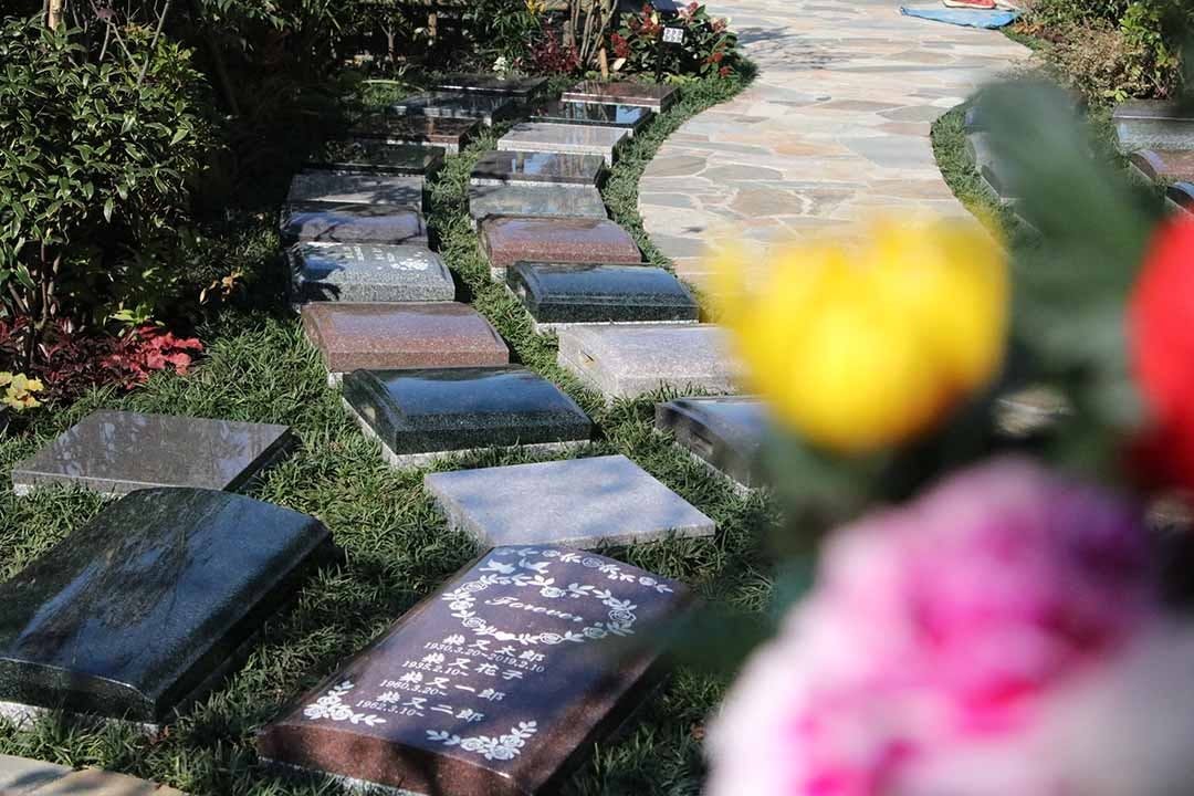 樹木葬・永代供養墓「やすらぎ祈りのその」