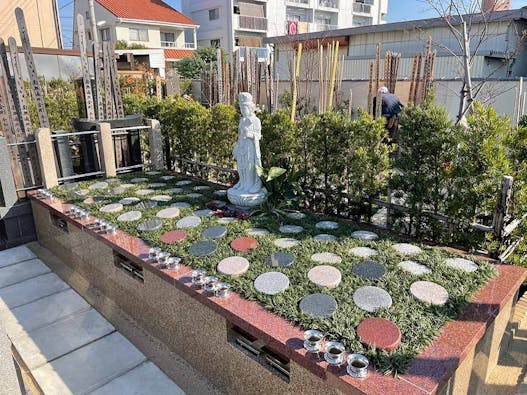 樹木葬・永代供養墓「やすらぎ祈りのその」