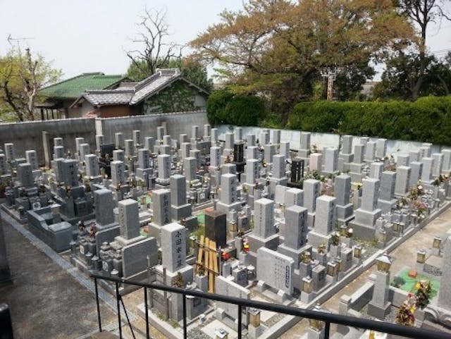 本照寺 光要山墓地