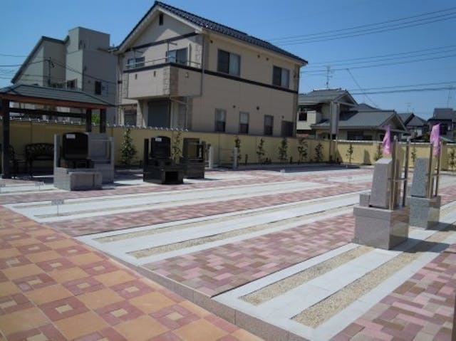 一ノ割駅前霊園