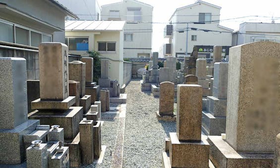 寳泉寺 永代合祀納骨廟「功徳苑」