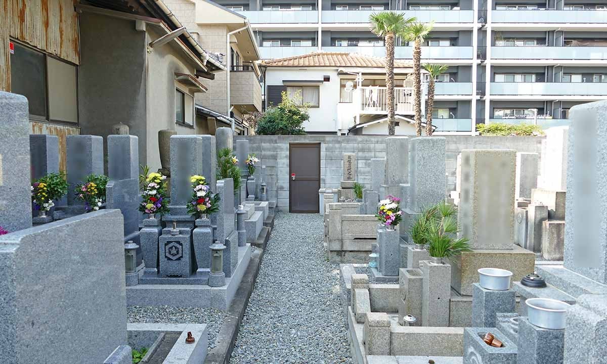 寳泉寺 永代合祀納骨廟「功徳苑」