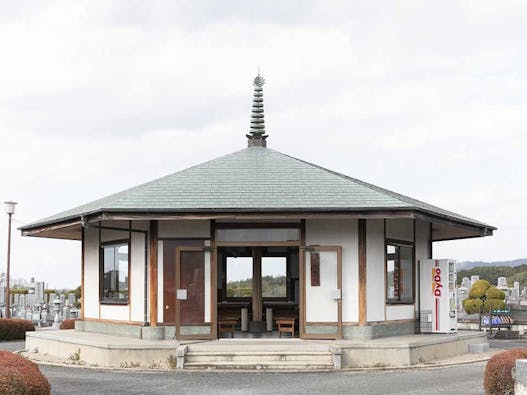 青垣霊園「さくら廟」