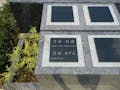 川口光輪メモリアル 樹木葬・永代供養墓「光」 銘板により個人の埋葬場所を確認できます