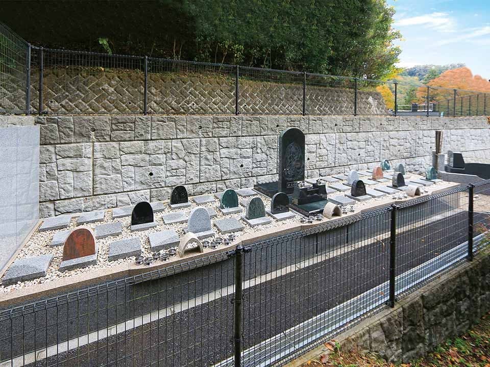 大本山高尾山薬王院墓地