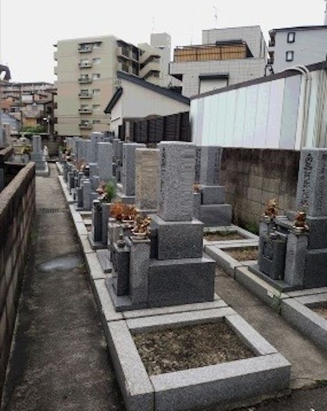 御厨共同墓地