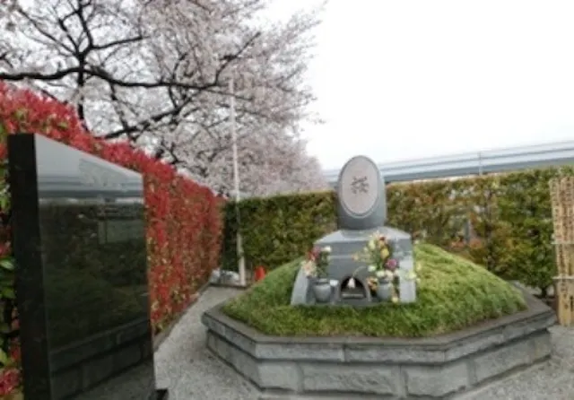 浦和さくら聖地苑合祀墓
